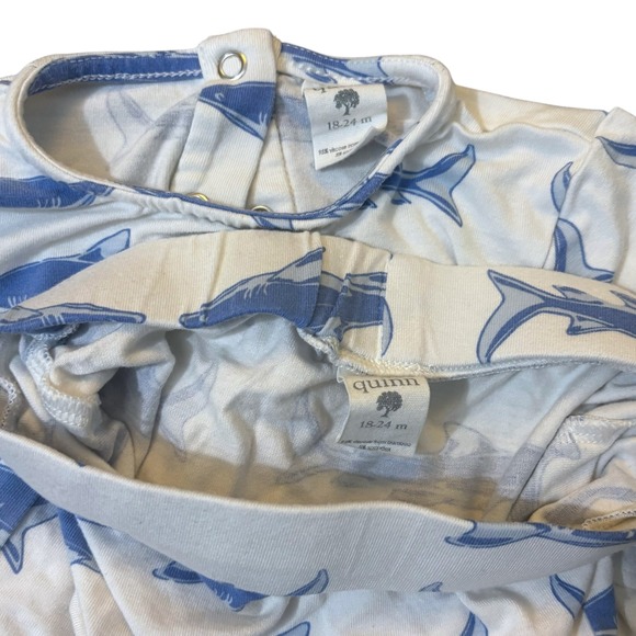 Kate Quinn Outfit Baby Girls 2 Piece Bamboo Sharks Beach Bloomers Fish Ocean - Picture 2 of 4